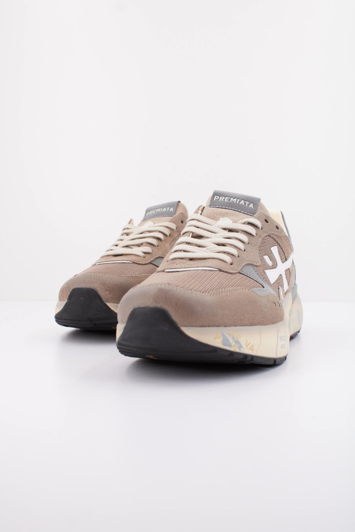 PREMIATA MICK   en color   (2)