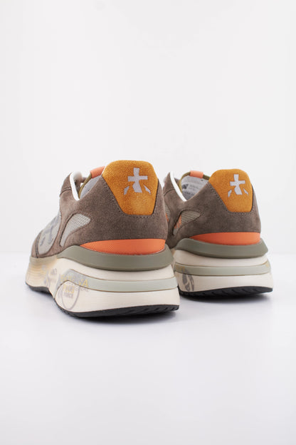 PREMIATA MOERUN   en color   (4)