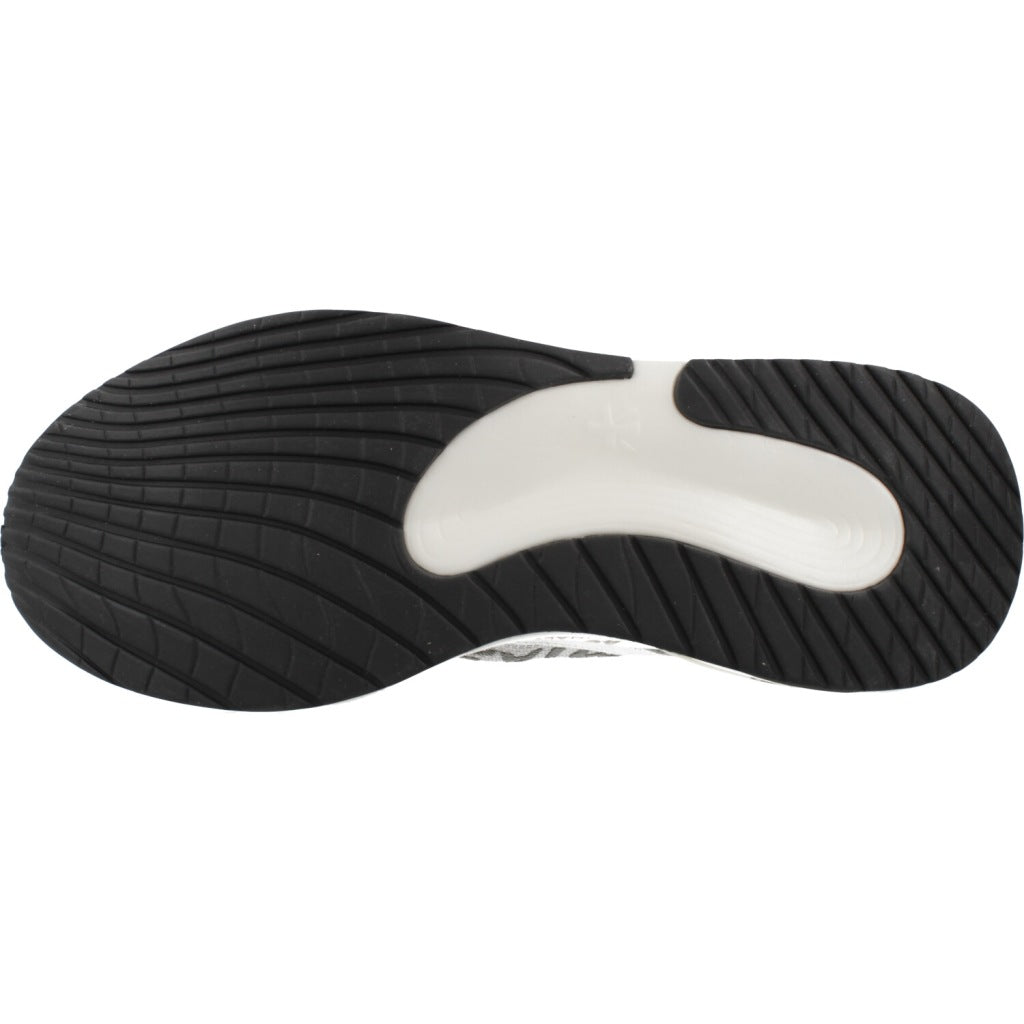 PREMIATA MOERUND en color   (7)