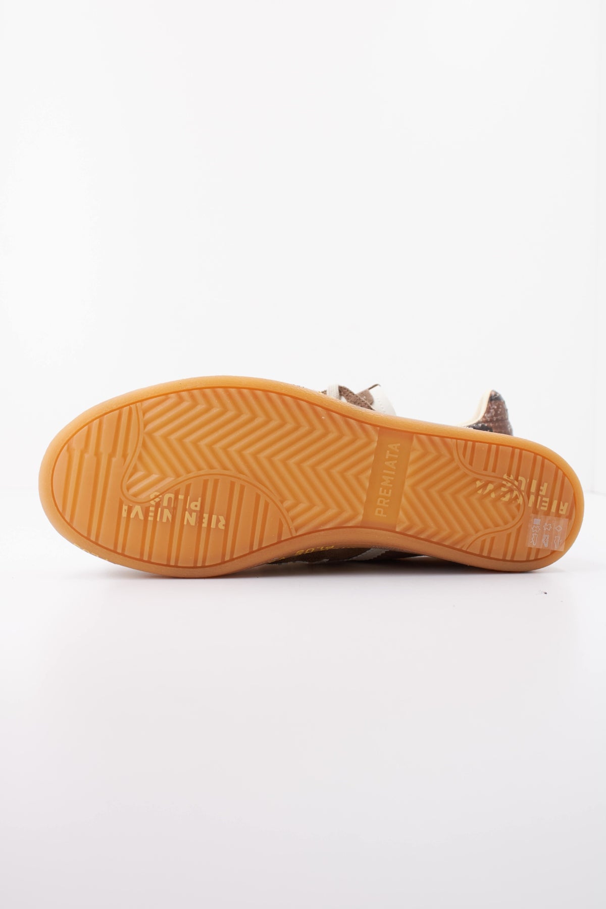 PREMIATA BONNIED en color   (5)