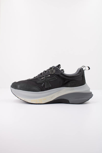 PREMIATA HILL   DEPORTIVO en color   (1)
