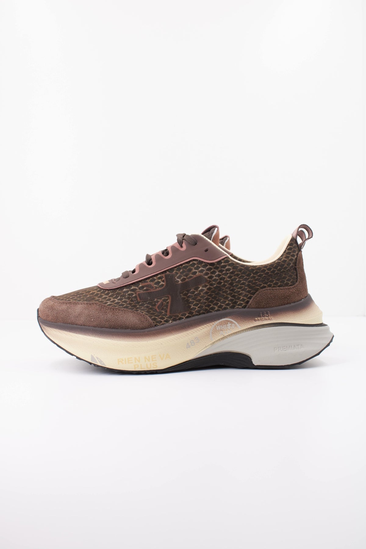 PREMIATA HILL   DEPORTIVO en color   (1)