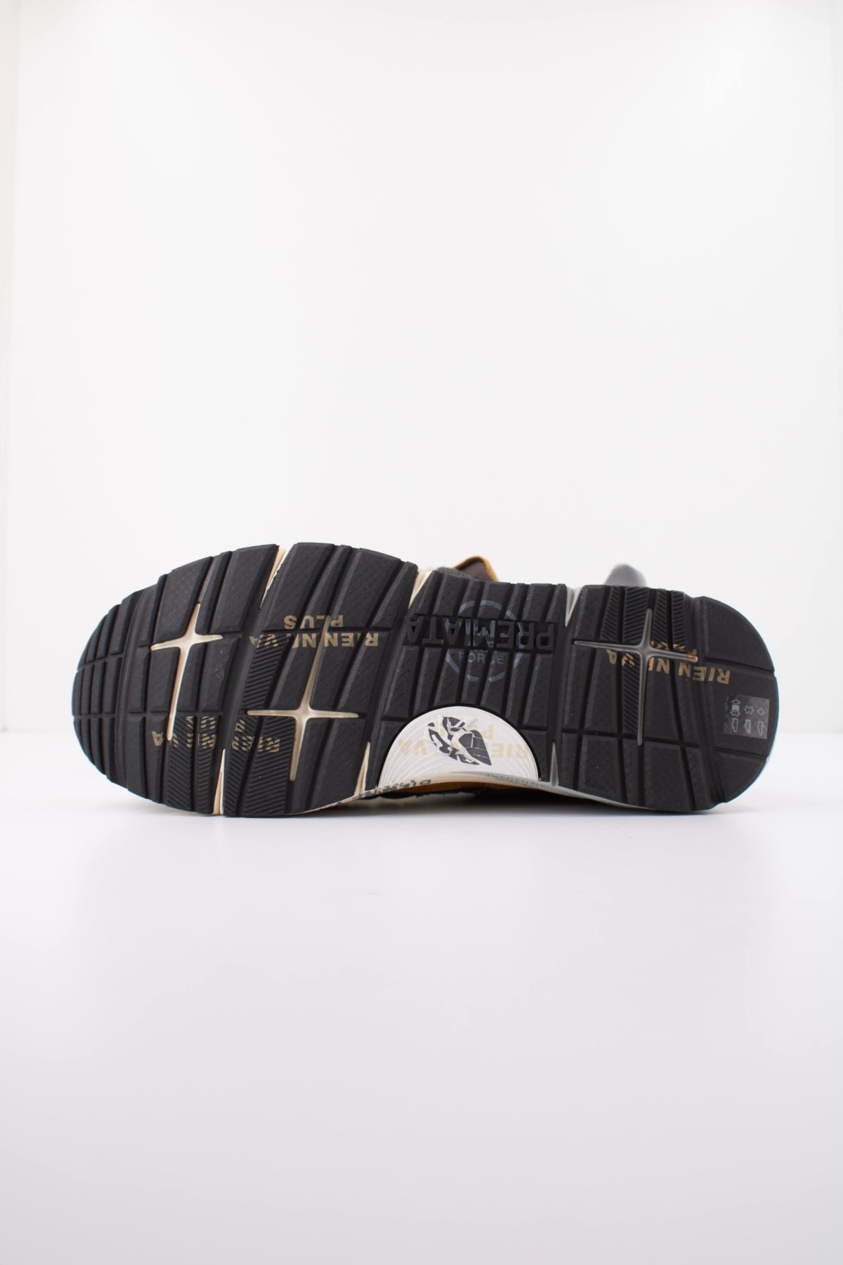 PREMIATA MASE   DEPORTI en color   (5)