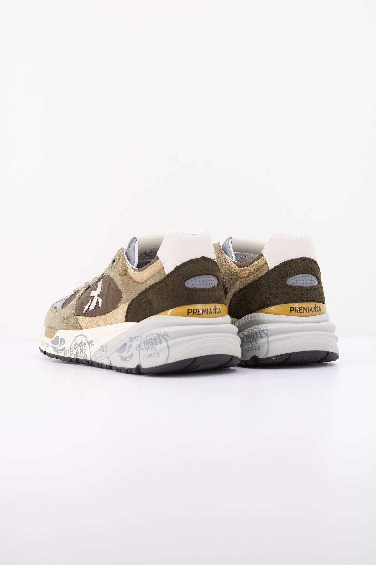 PREMIATA MASE   DEPORTI en color   (4)
