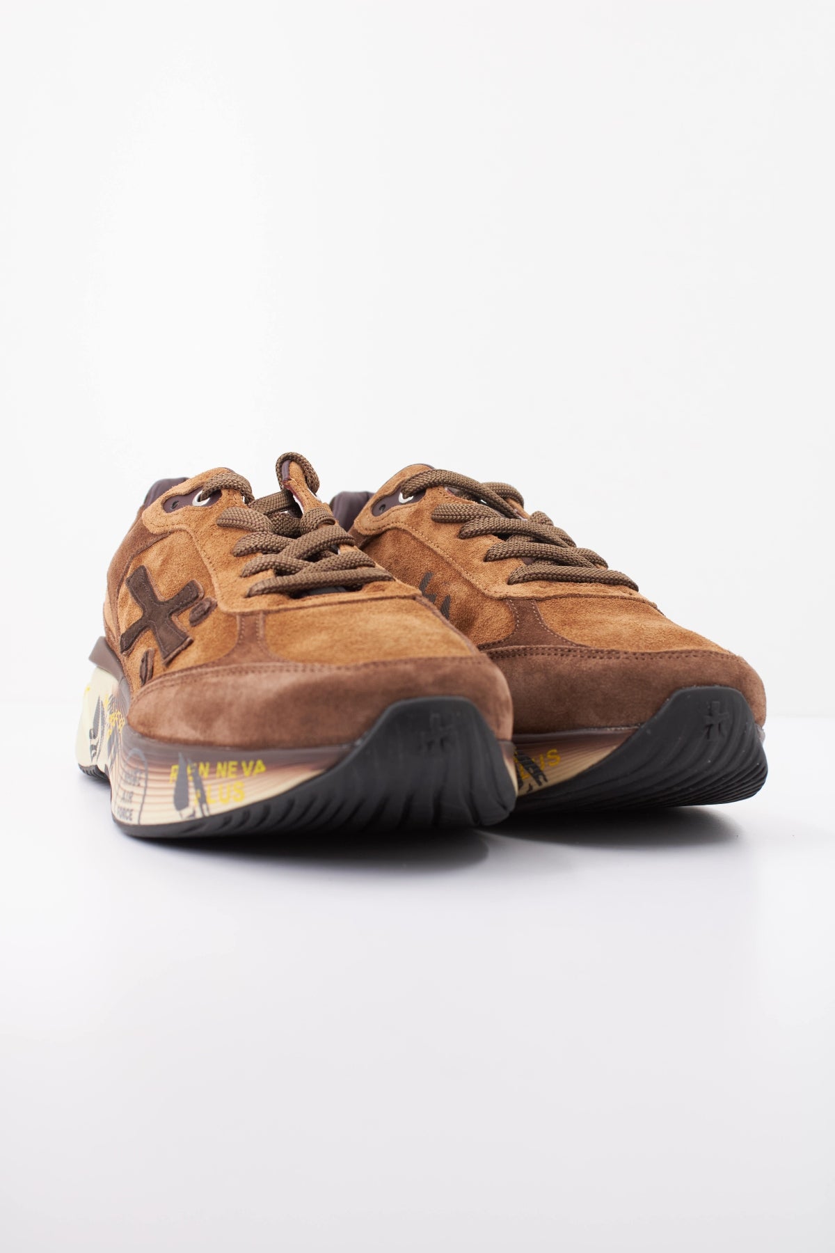 PREMIATA MOERUN en color   (2)