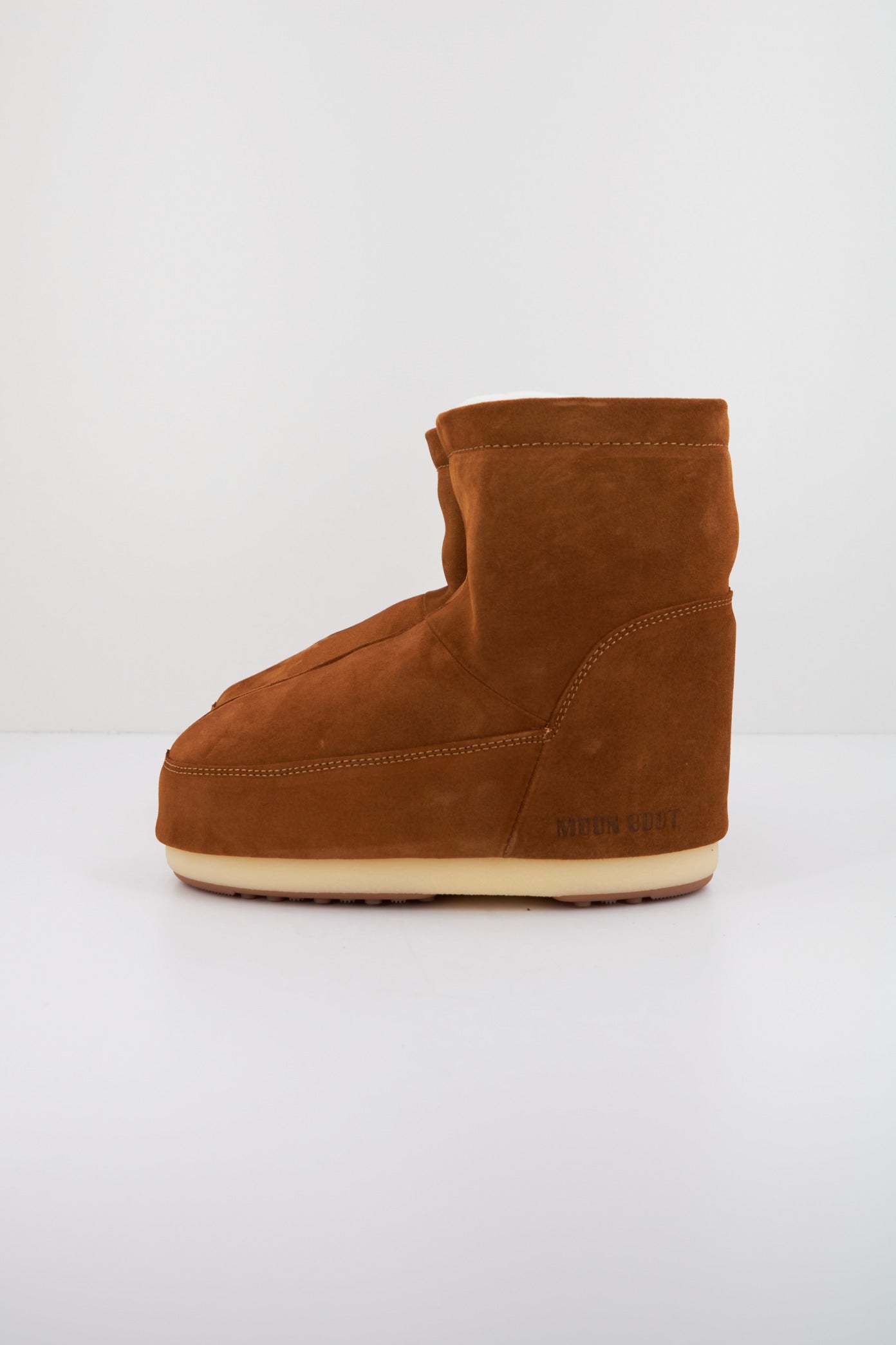 MOON BOOT MB ICON LOW NOLACE S en color COGNAC  (1)