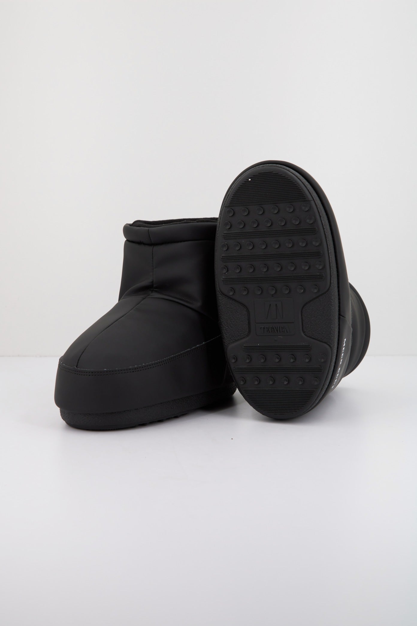MOON BOOT MB ICON LOW NOLACE R en color BLACK  (4)