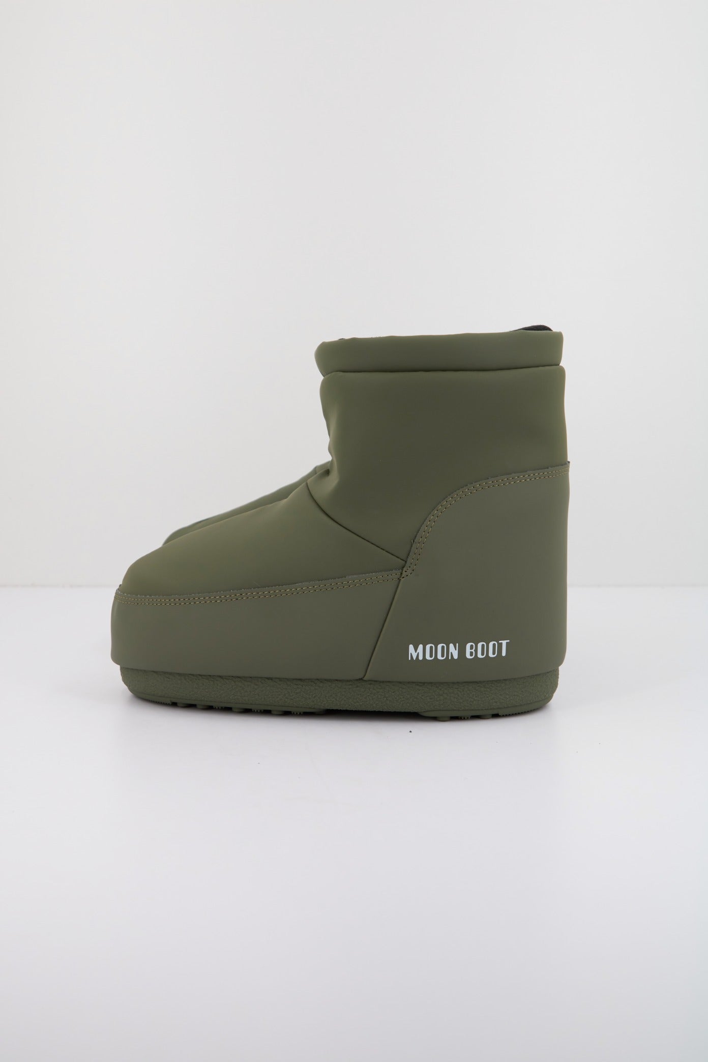 MOON BOOT MB ICON LOW NOLACE R en color KHAKI  (1)
