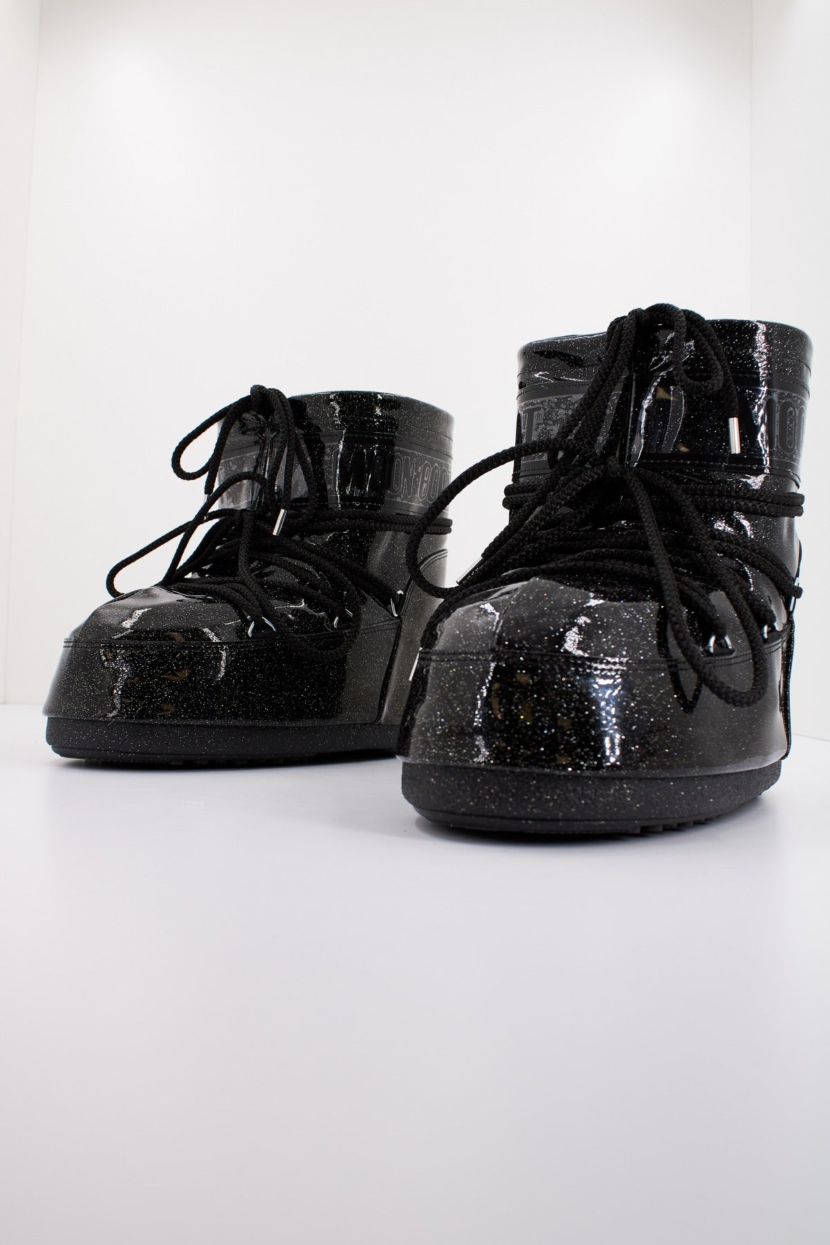 MOON BOOT MB ICON LOW GLITTER en color BLACK  (2)