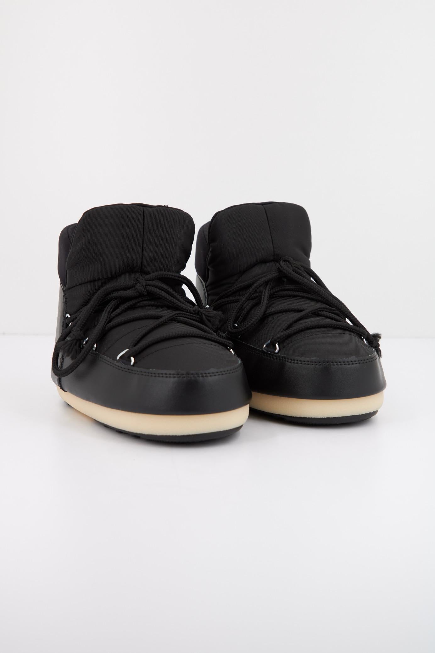 MOON BOOT  MB PUMPS NYLON en color BLACK  (2)