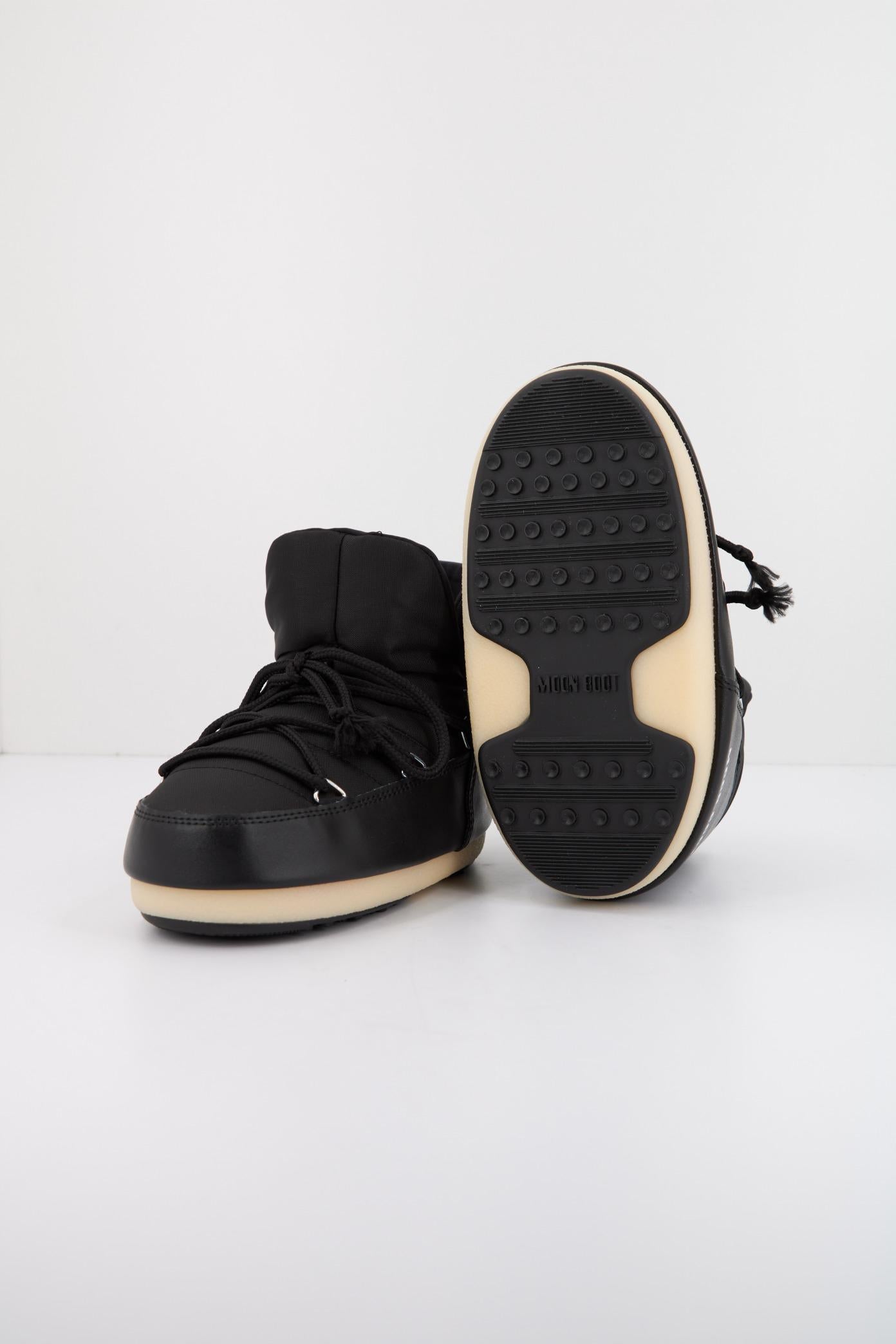 MOON BOOT  MB PUMPS NYLON en color BLACK  (4)
