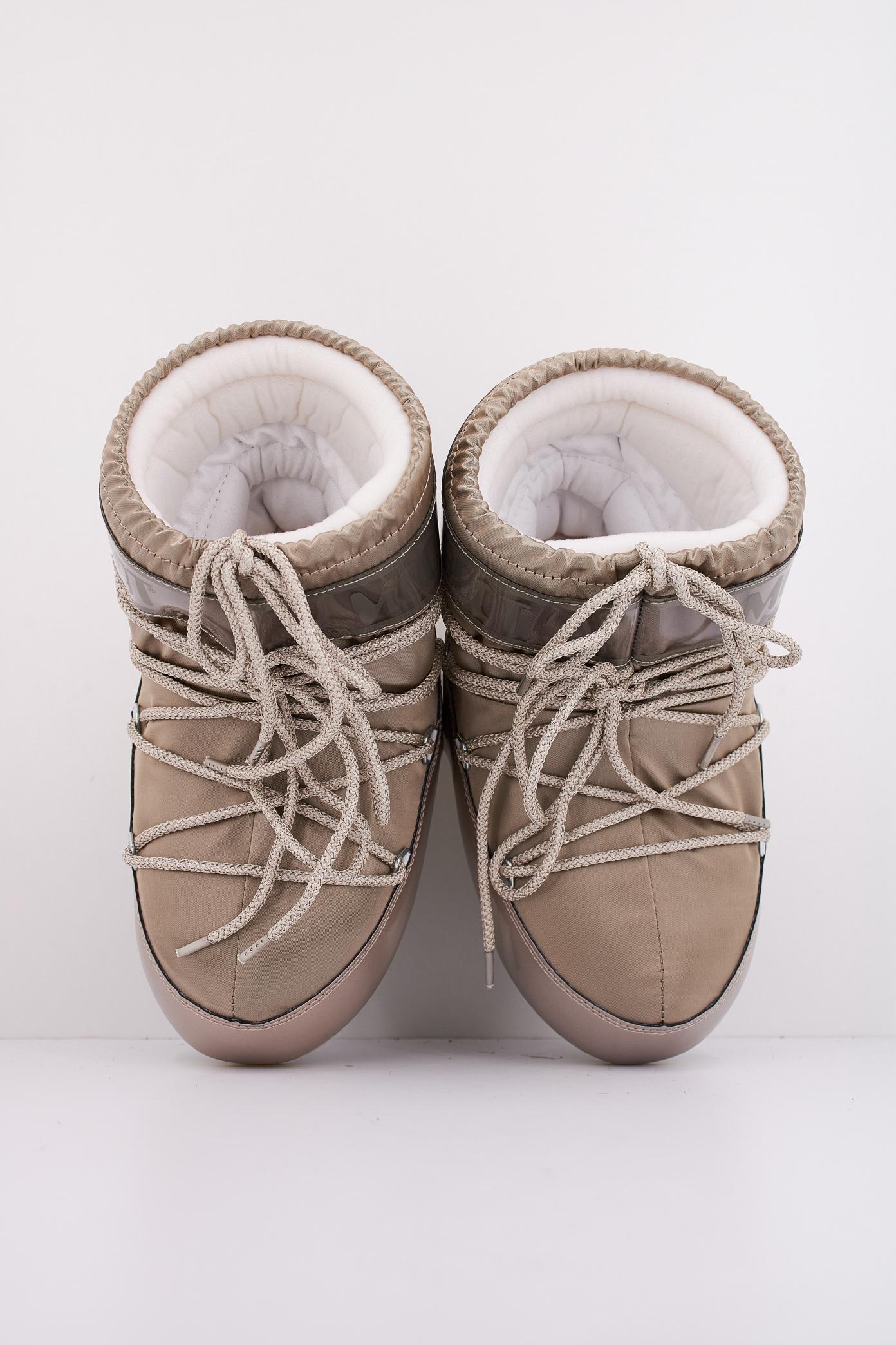 MOON BOOT  MB ICON LOW GLANC en color PLATINUM  (3)