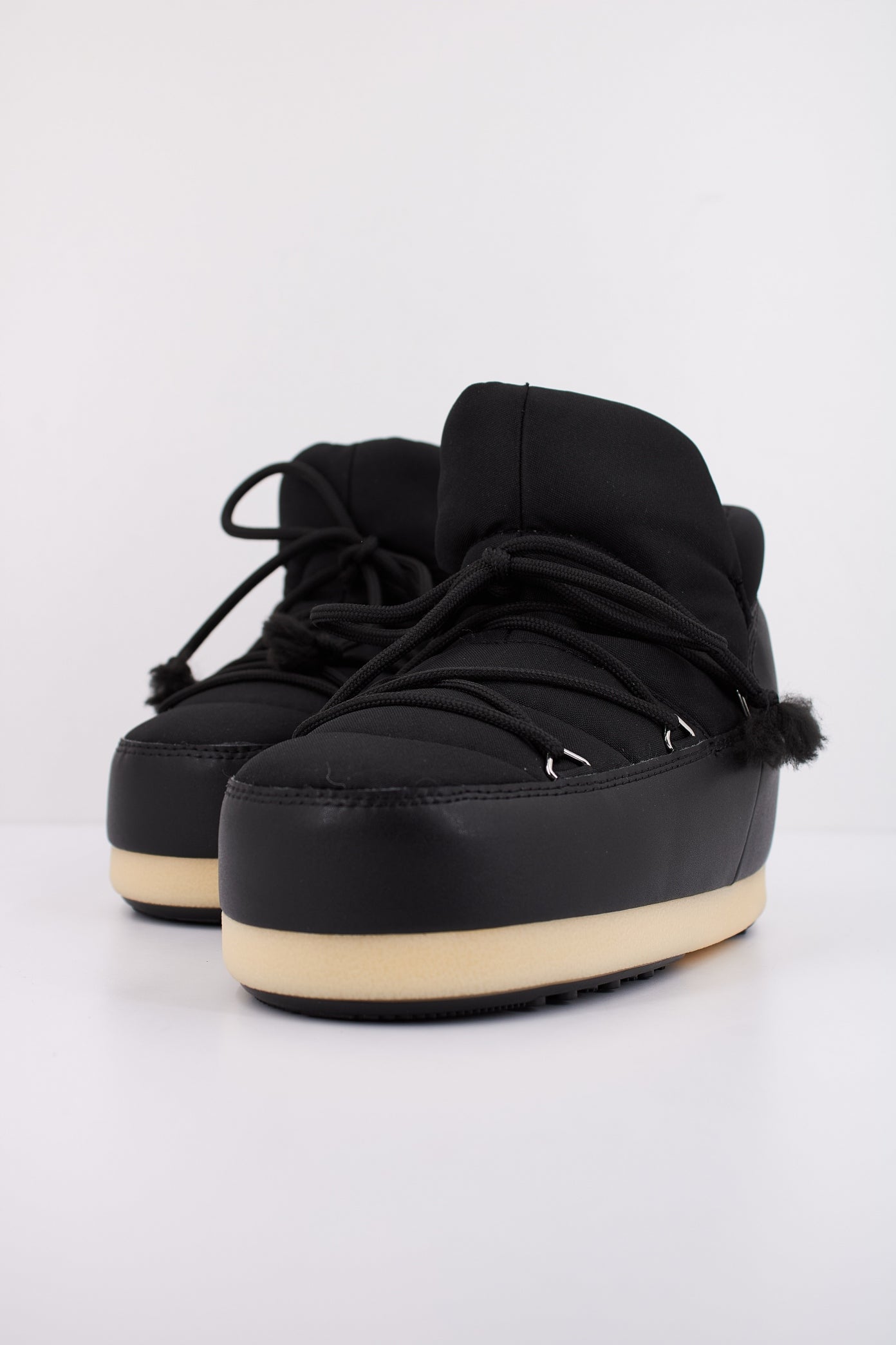 MOON BOOT MB EVX PUMPS en color BLACK  (2)
