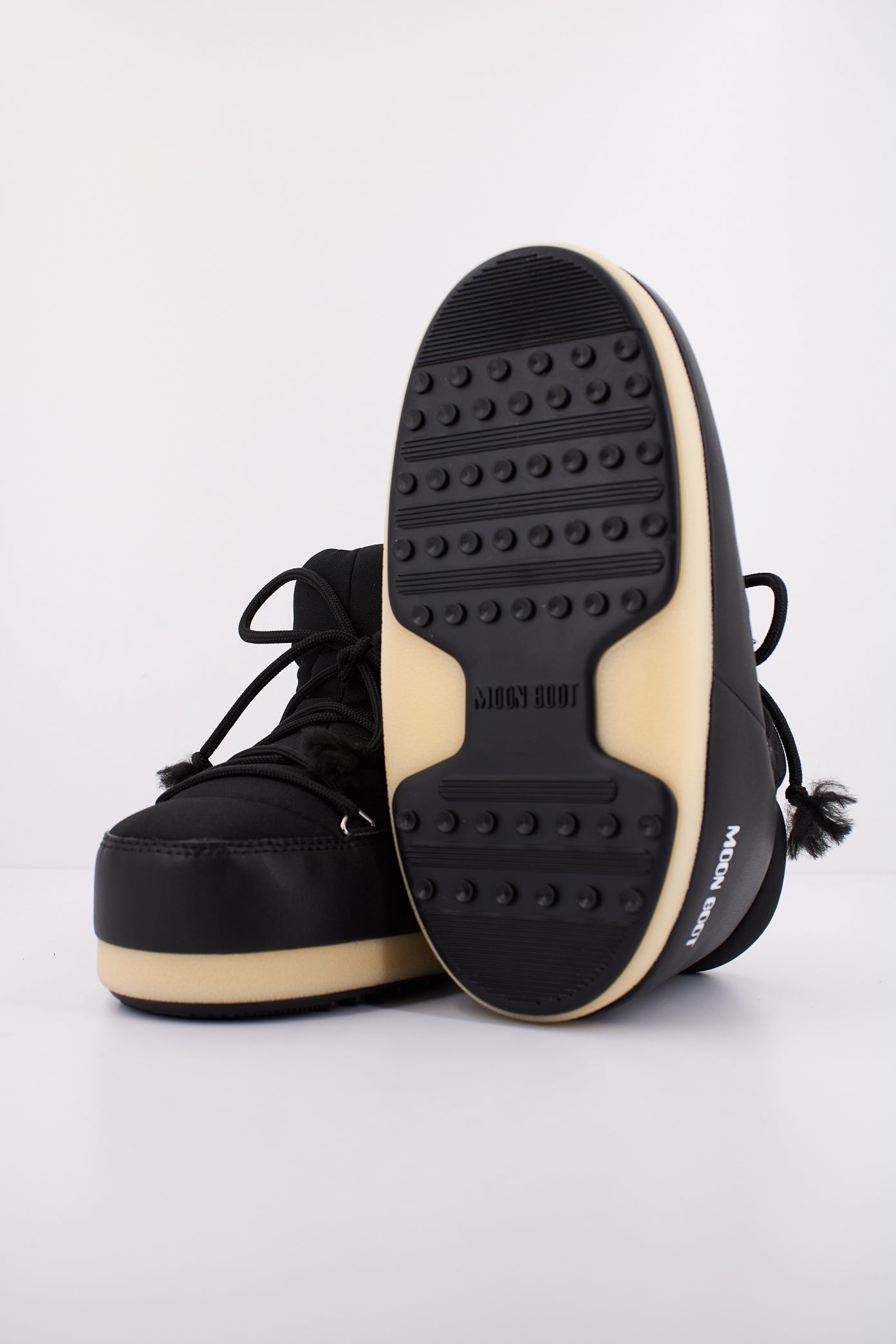 MOON BOOT MB EVX PUMPS en color BLACK  (5)