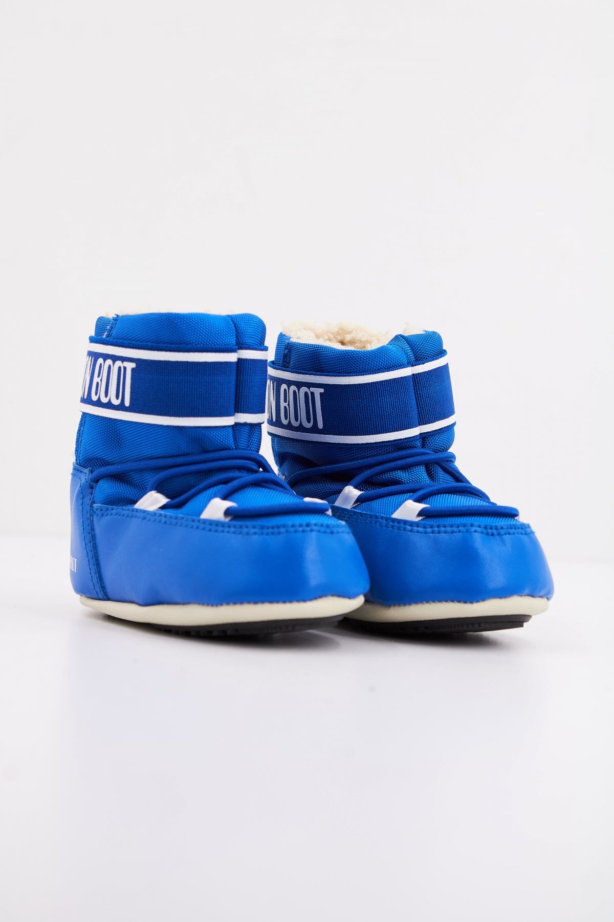 MOON BOOT MB CRIB NYLON en color TRICBLE  (2)