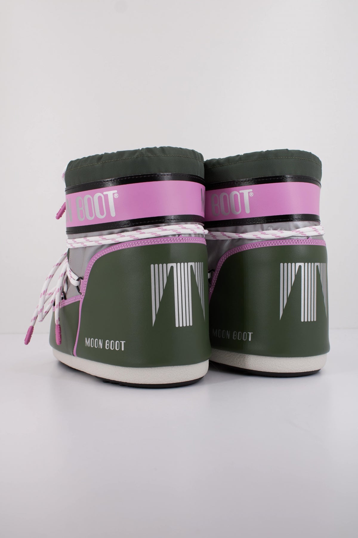 MOON BOOT H MB ICON LOW SPAC en color GREEN  (3)