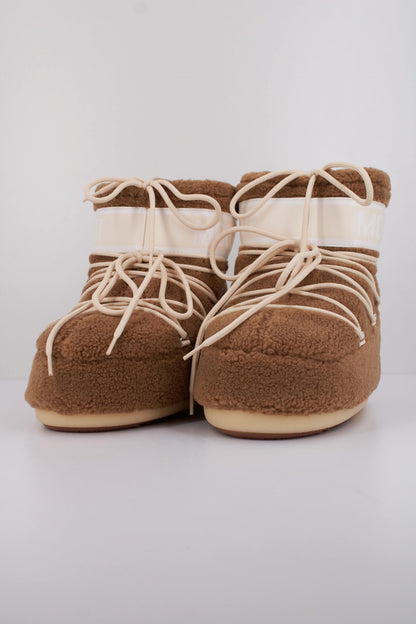 MOON BOOT MB ICON LOW FLEECE en color CAMEL  (2)
