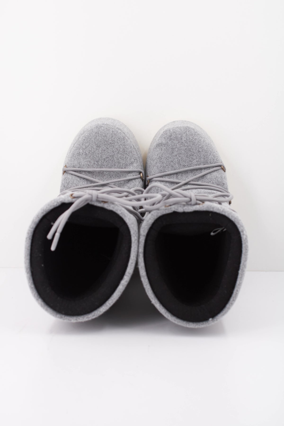 MOON BOOT MB ICON NUBUCK FELT en color HM  (3)