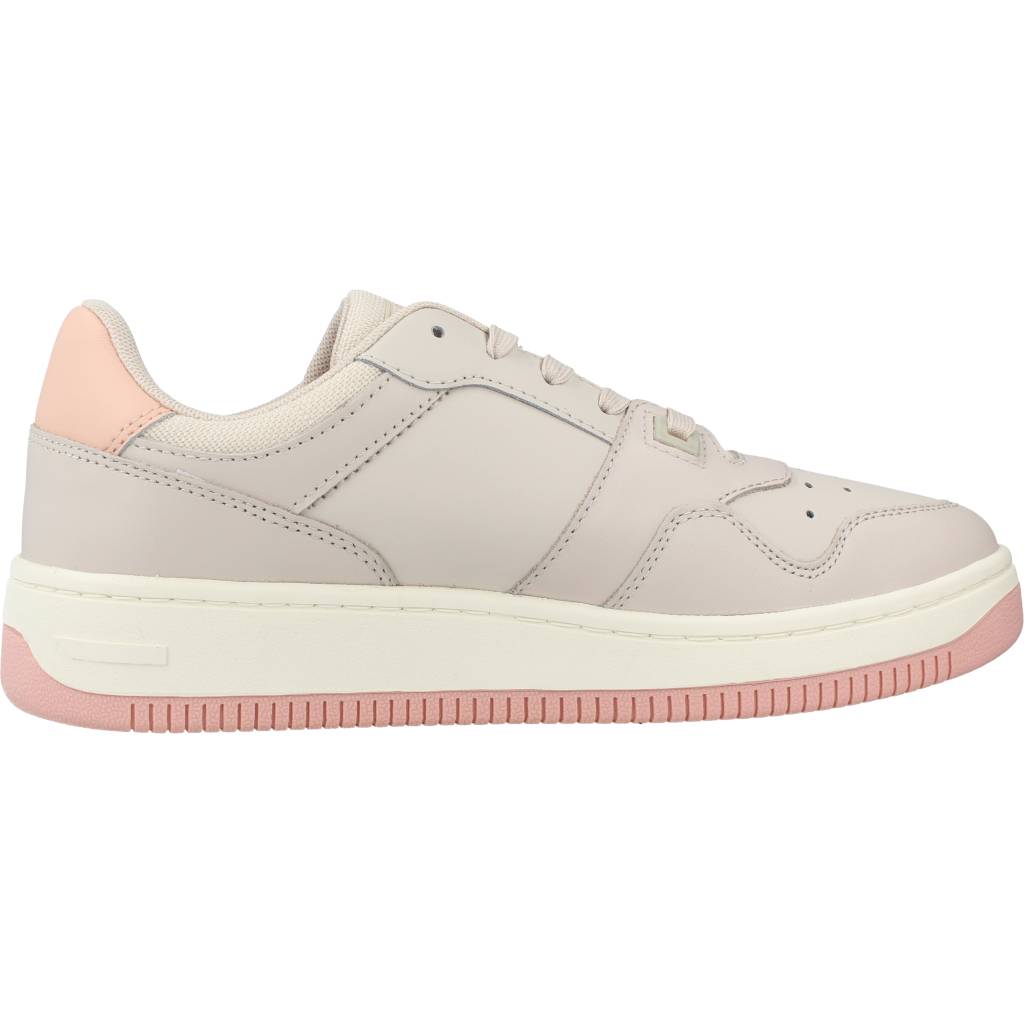TOMMY JEANS RETRO BASKET en color ACEBEIGE  (4)