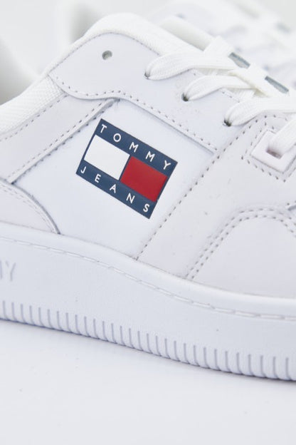 TOMMY JEANS RETRO BASKET en color YBRWHITE  (3)