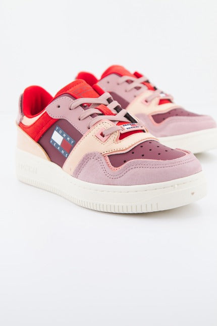 TOMMY JEANS  LOW NUBUK en color VLPDPRG  (2)