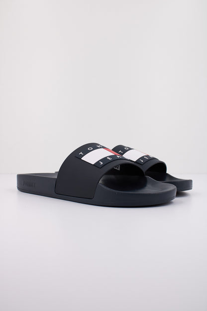 TOMMY JEANS POOL SLIDE ESS en color CG  (2)