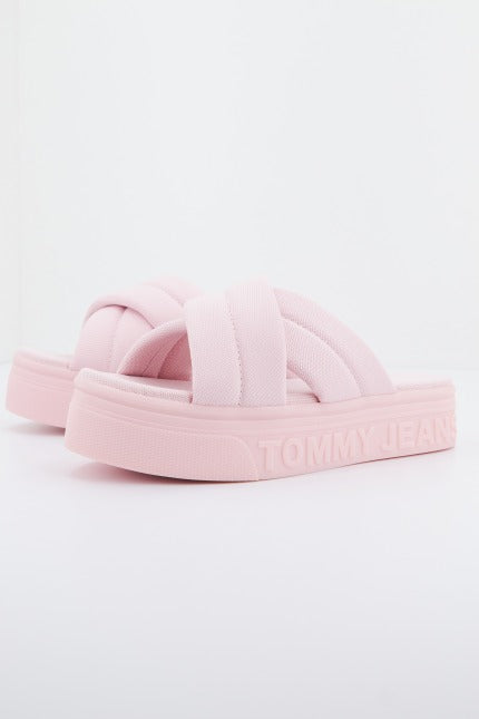 TOMMY JEANS  FLTFRM SANDAL en color TH  (2)