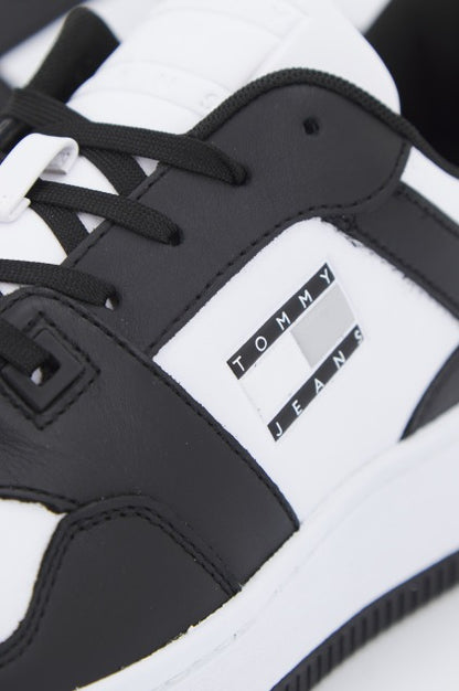 TOMMY JEANS BASKET LEATHER en color BDS  (4)