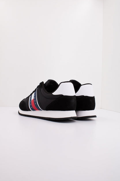 TOMMY JEANS TJM RUNNER CASUAL en color BDS  (4)