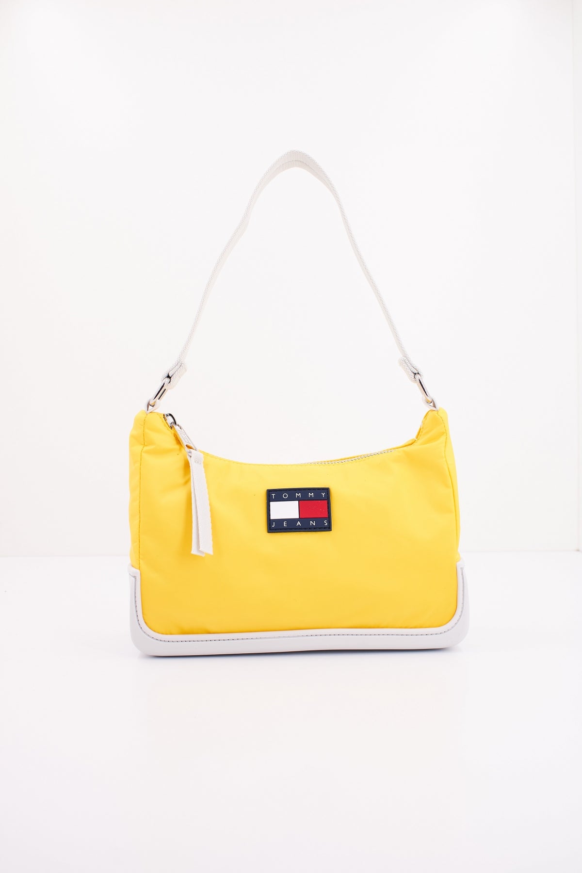 TOMMY JEANS TJW UNCOVERED SHOULD en color ZFM  (1)