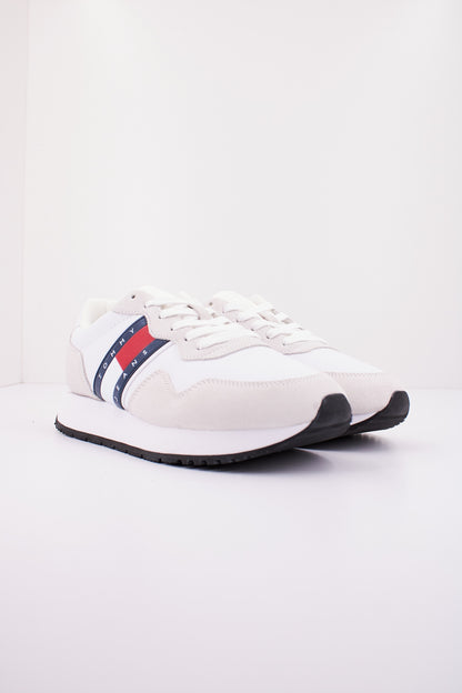 TOMMY JEANS TJW EVA RUNNER MAT M en color YBS  (2)