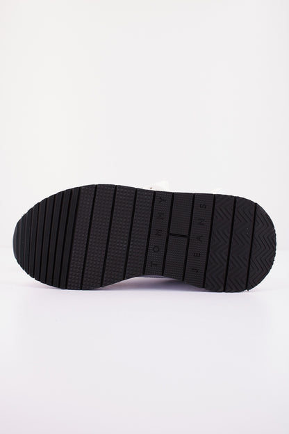 TOMMY JEANS TJW EVA RUNNER MAT M en color YBS  (4)