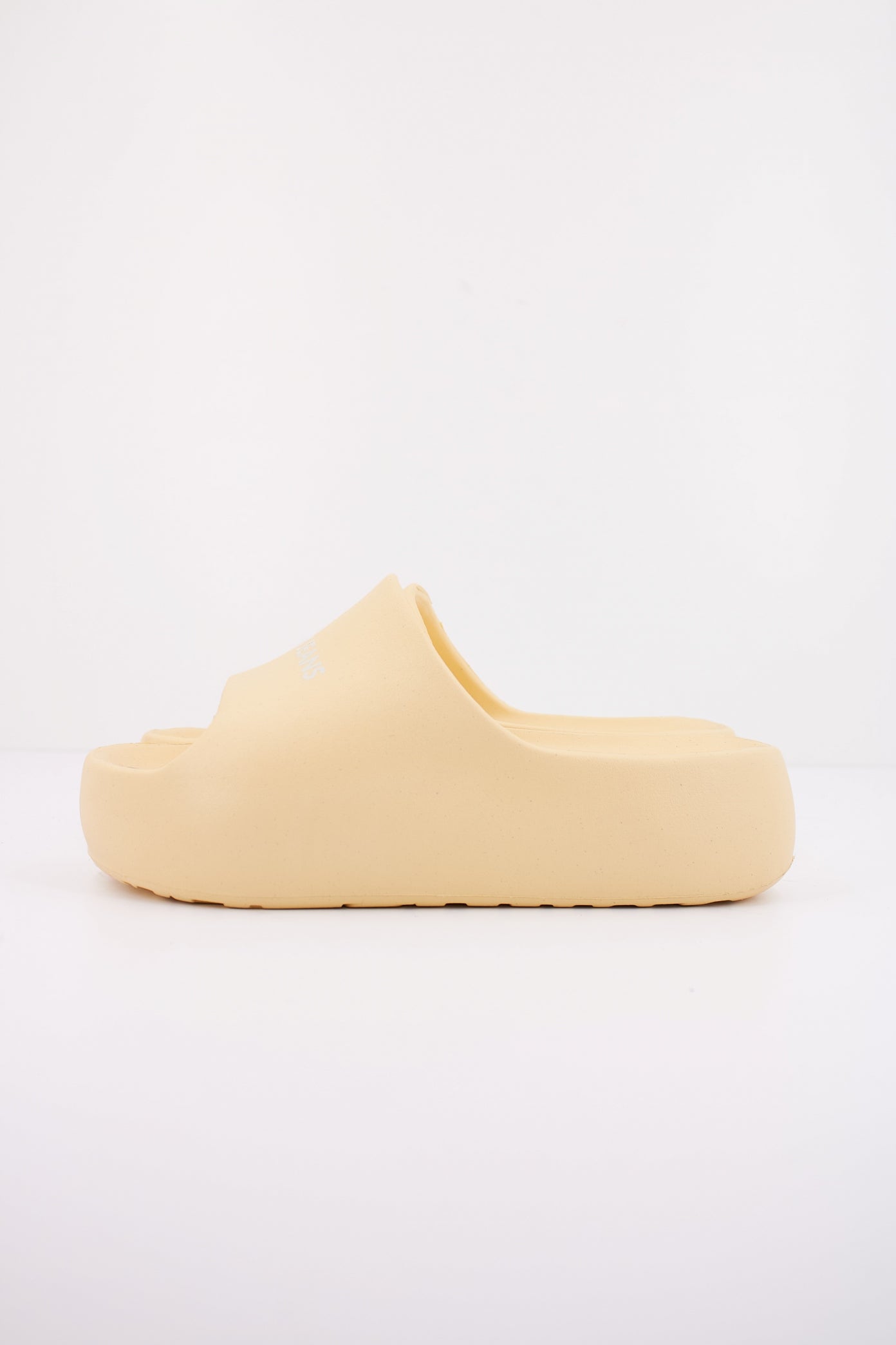 TOMMY JEANS  TJW CHUNKY FLATFORM en color ZHO  (1)