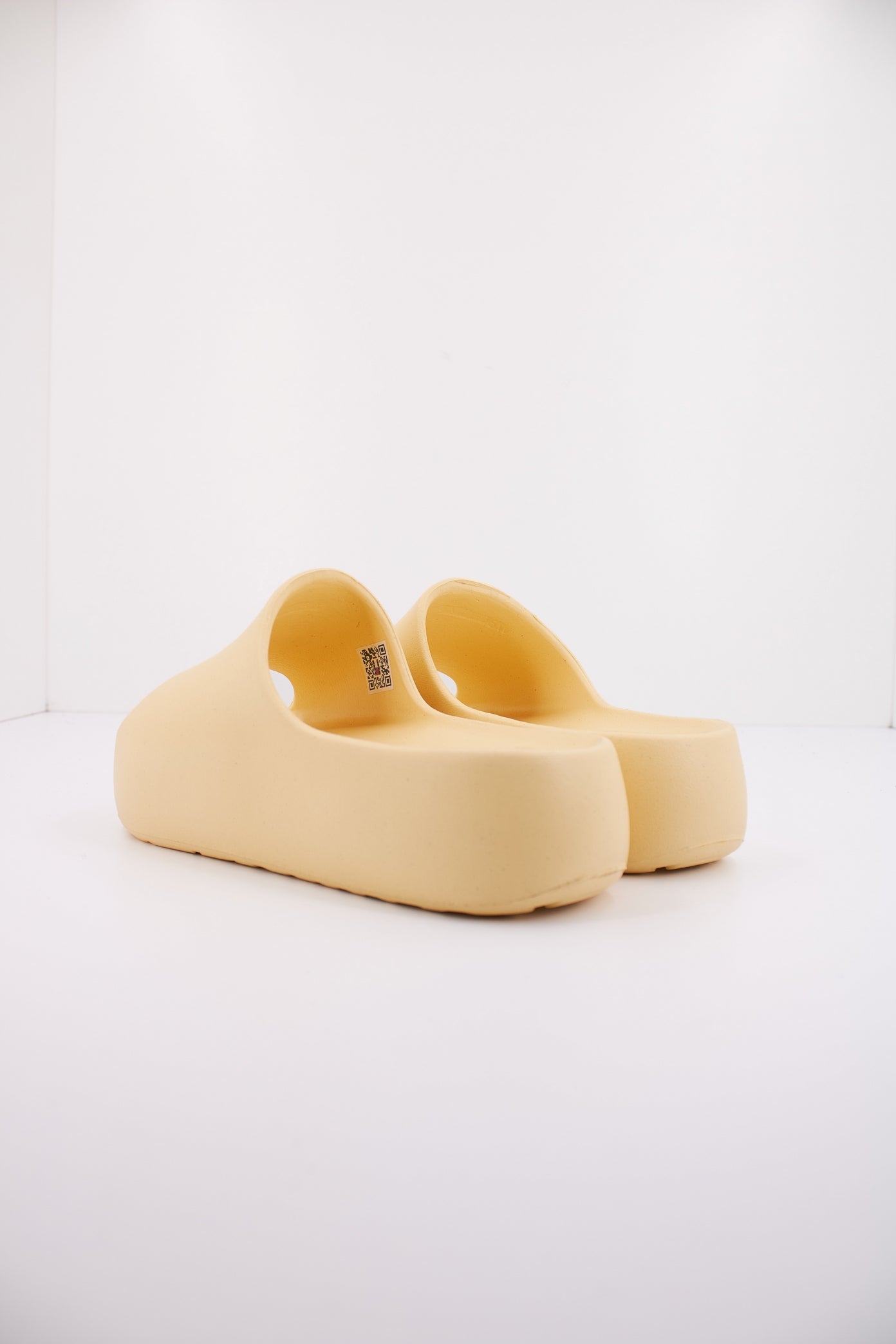 TOMMY JEANS  TJW CHUNKY FLATFORM en color ZHO  (4)
