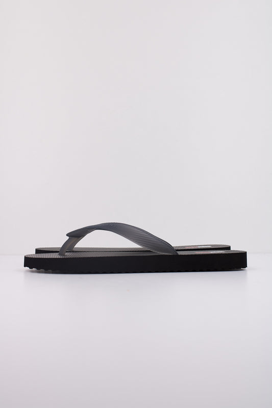 TOMMY JEANS LOGO FLIP FLOP en color PT  (1)