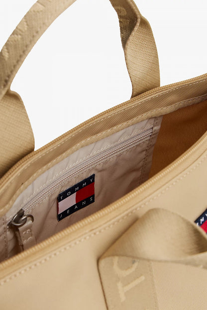 TOMMY JEANS DAILY MINI TOTE en color ACT  (3)