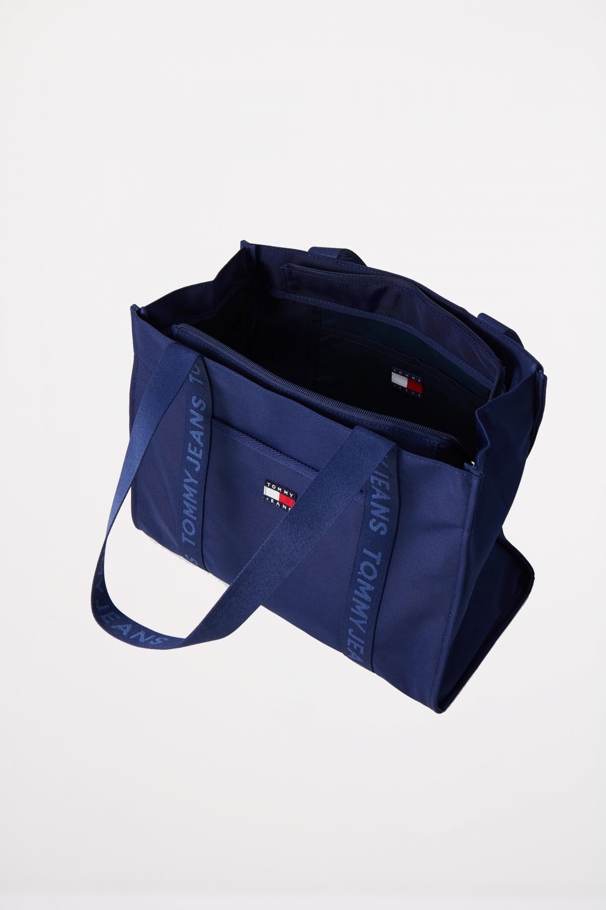 TOMMY JEANS DAILY TOTE en color C  (3)
