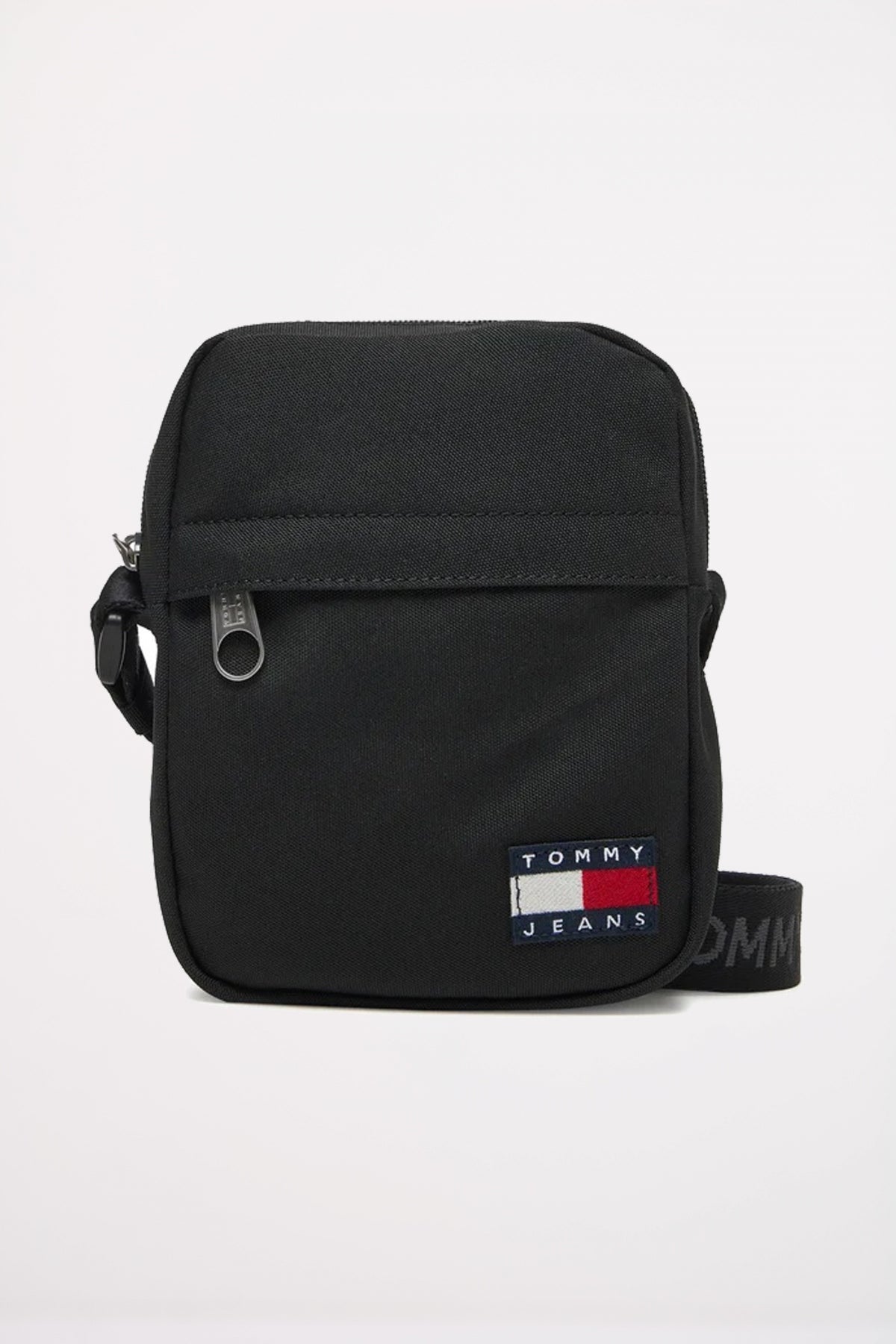 TOMMY JEANS TJM ESS DAILY REPORT en color BDS  (1)