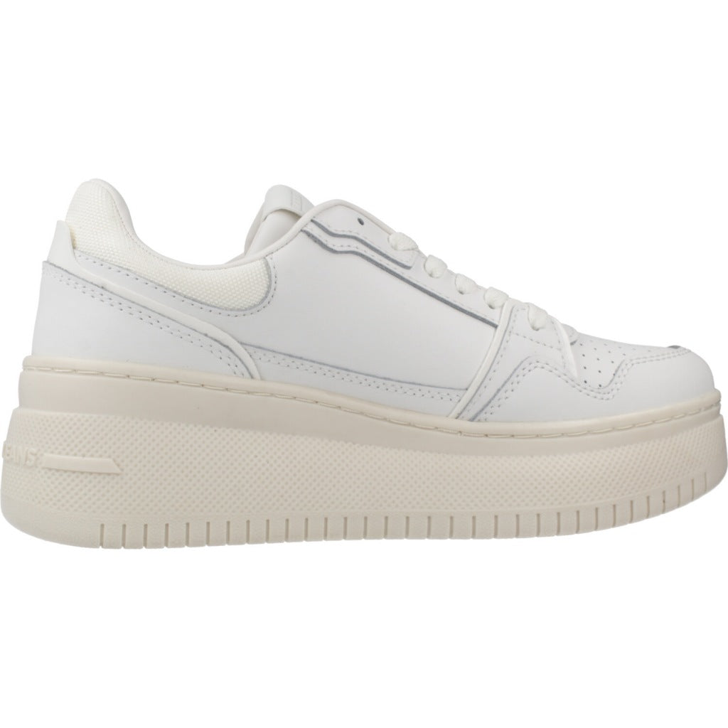 TOMMY JEANS TJW RETRO BASKET FLA en color T  (4)