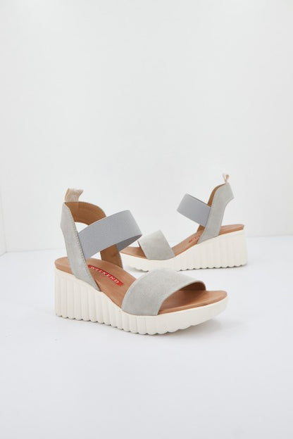 WEEKEND W en color ICEBERG  (1)