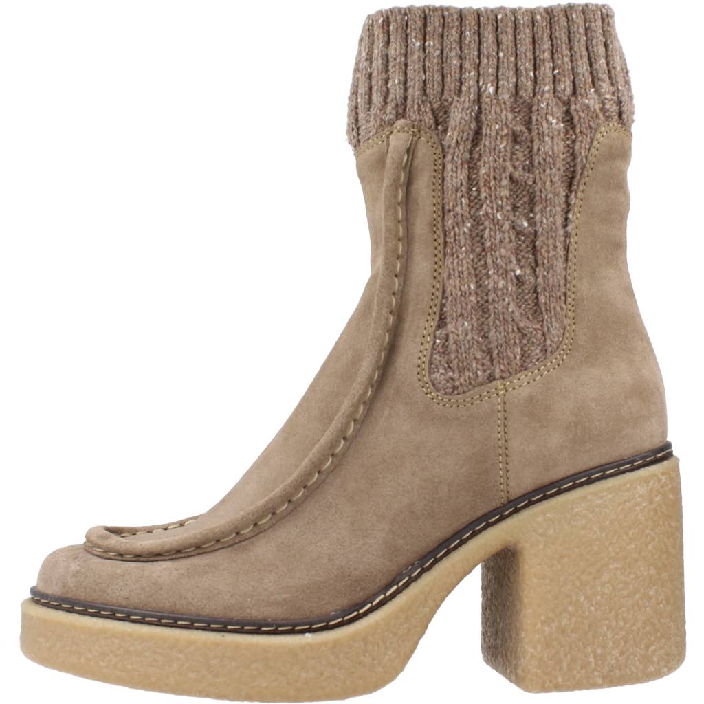 WEEKEND W en color MARMOTA  (2)