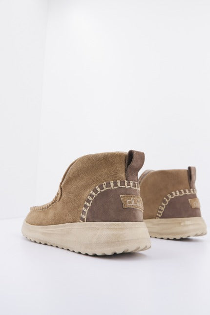 HEY DUDE DENNY SUEDE en color CHESNUT  (2)