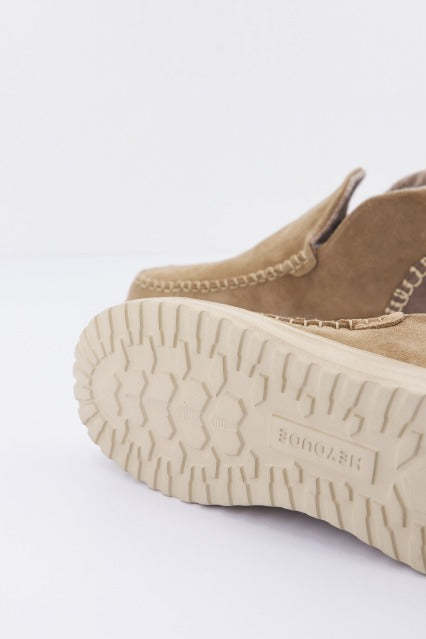 HEY DUDE DENNY SUEDE en color CHESNUT  (3)