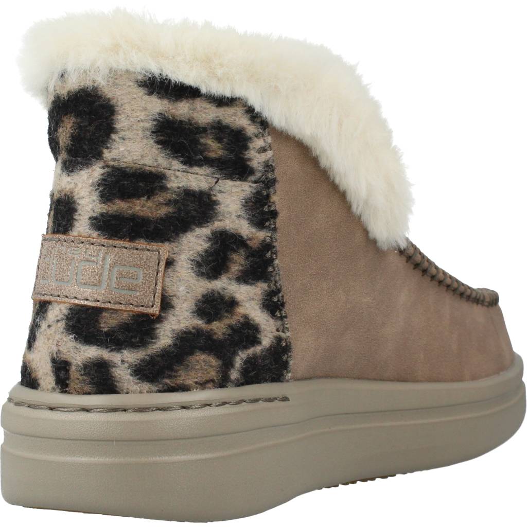 HEY DUDE  DENNY GRIP en color GRIPNUT  (3)