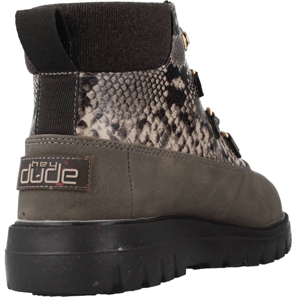 HEY DUDE  TONYA ECO SHIELD en color CHOCOLATE  (3)