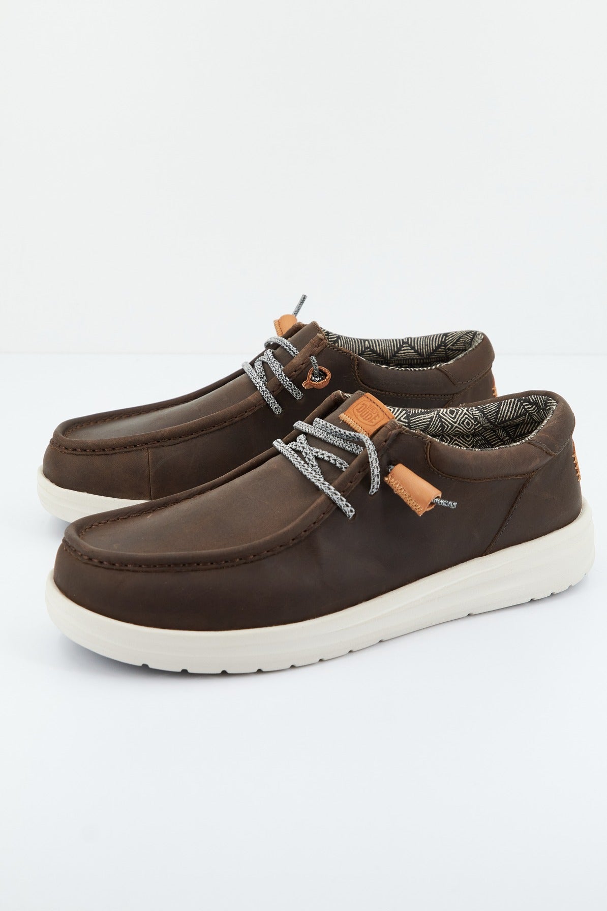 HEY DUDE WALLY GRIP en color GREY  (2)