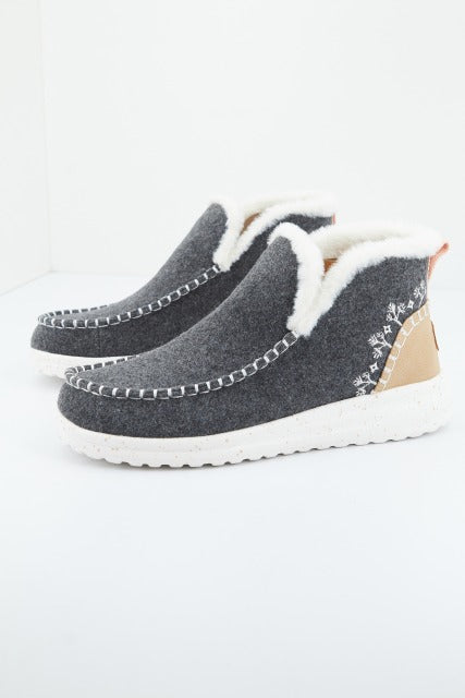 HEY DUDE DENNY FAUX SHEARLING en color GREY  (2)