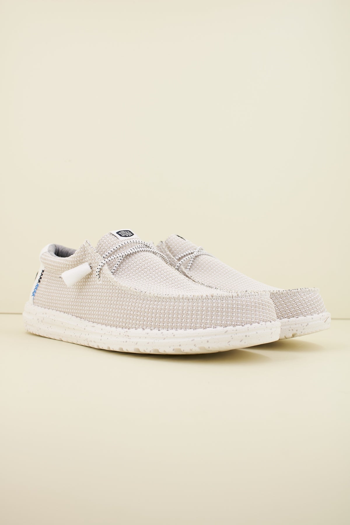 HEY DUDE WALLY SPORT MESH en color WHITE  (2)