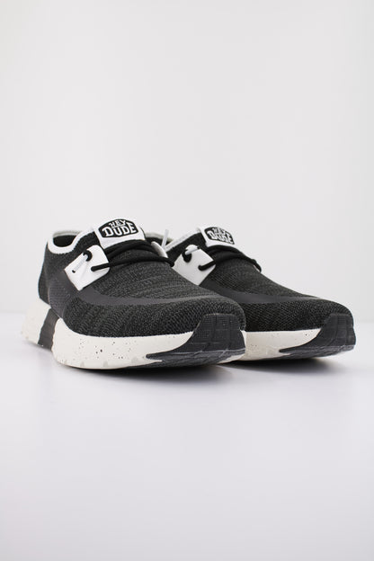 HEY DUDE SIROCCO M SPORT MODE en color BLCKWHT  (2)