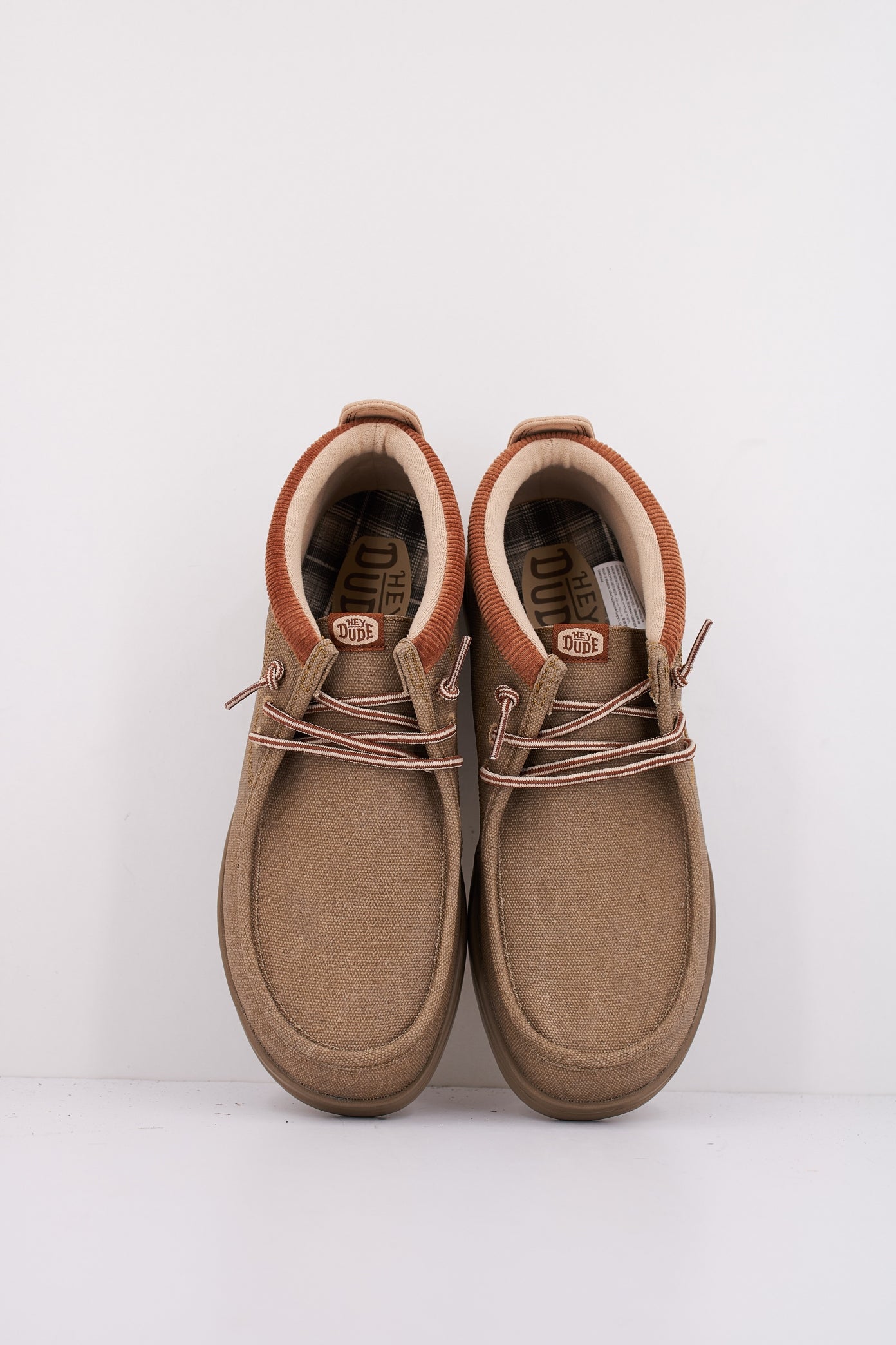 HEY DUDE WALLY MID GRIP R WOR en color CREAM  (3)